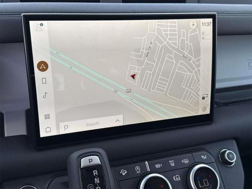 2025 Land Rover Defender 110 P400 S