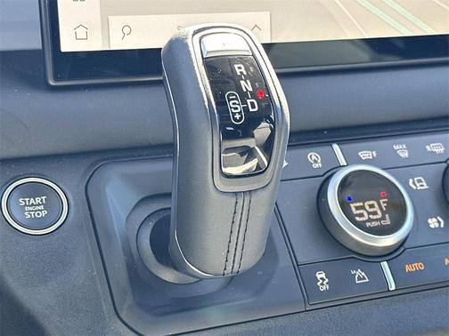 2025 Land Rover Defender 110 P400 S