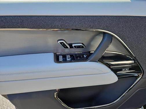2024 Land Rover Range Rover Sport SE