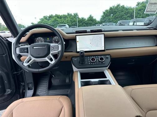 2025 Land Rover Defender 110 P500 X-Dynamic SE