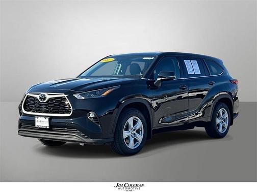 2022 Toyota Highlander LE