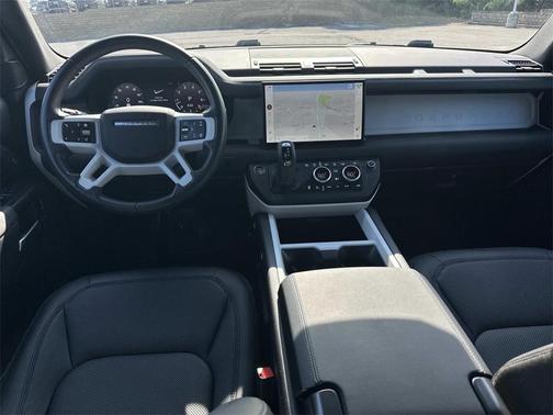 2025 Land Rover Defender 110 P300