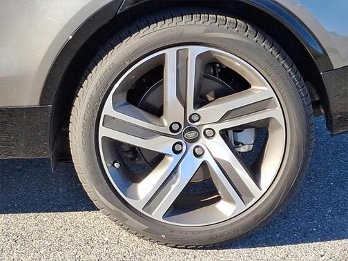 2023 Land Rover Discovery P360 HSE R-Dynamic