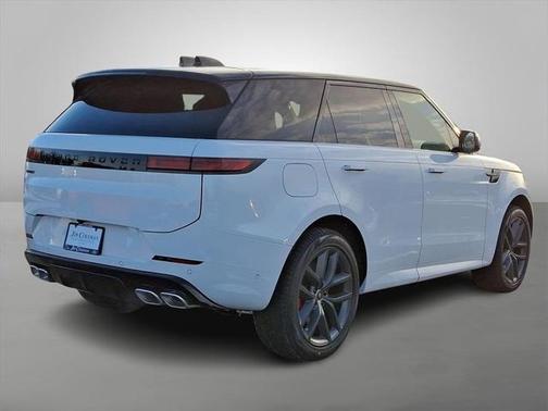 2025 Land Rover Range Rover Sport SE