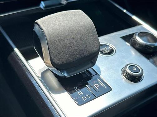 2023 Land Rover Range Rover P400 SE