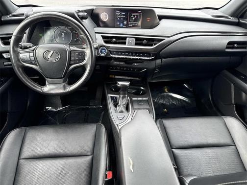 2020 Lexus UX 250h Base