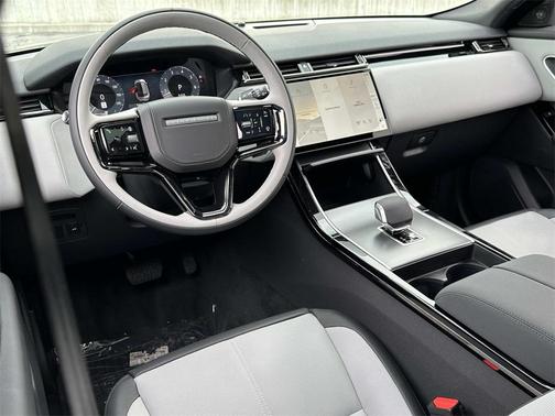 2026 Land Rover Range Rover Velar P250 S