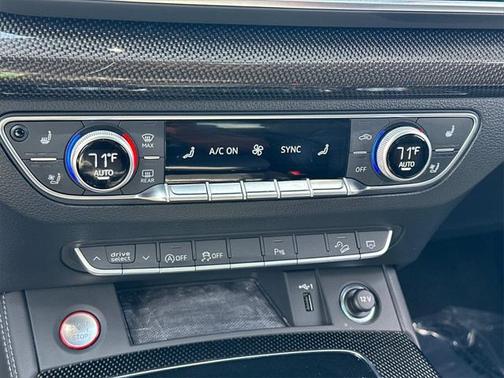 2023 Audi SQ5 3.0T Premium Plus