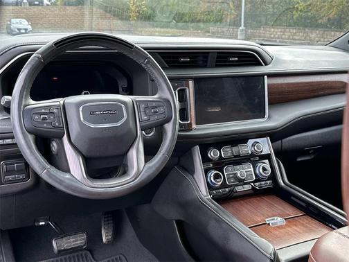 2024 GMC Yukon XL Denali Ultimate