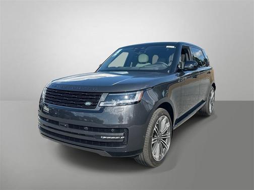2025 Land Rover Range Rover P400 SE 7 Seat