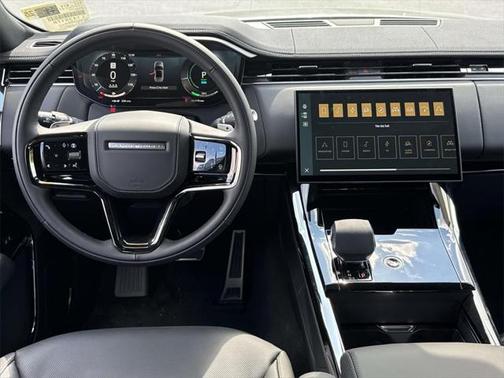 2025 Land Rover Range Rover Sport SE