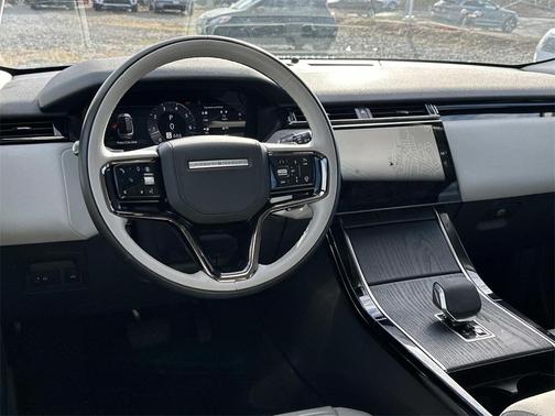 2025 Land Rover Range Rover Velar P250 S