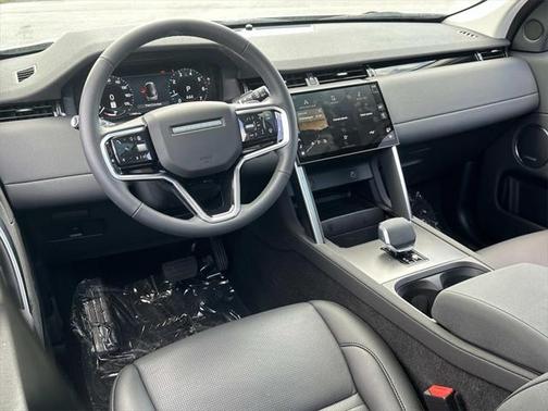 2024 Land Rover Discovery Sport Core S
