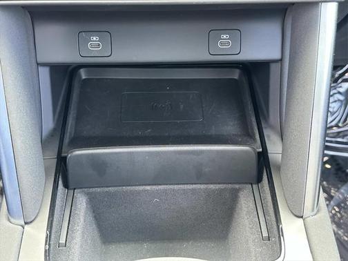 2024 Land Rover Discovery Sport Core S