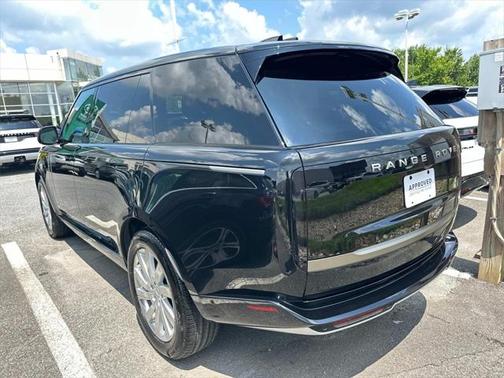 2025 Land Rover Range Rover P400 SE 7 Seat