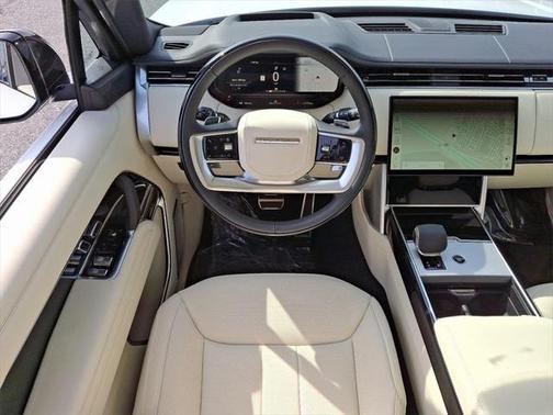 2025 Land Rover Range Rover P530 Autobiography