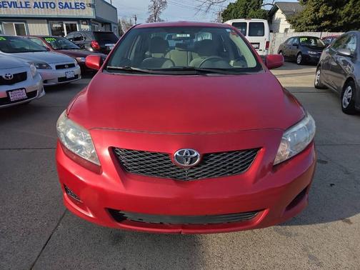 2010 Toyota Corolla LE
