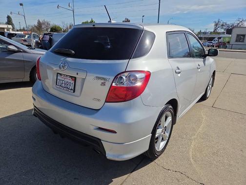 2010 Toyota Matrix S
