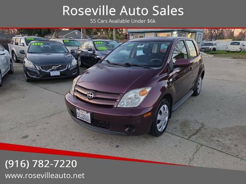 2004 Scion xA Base 4dr Hatchback