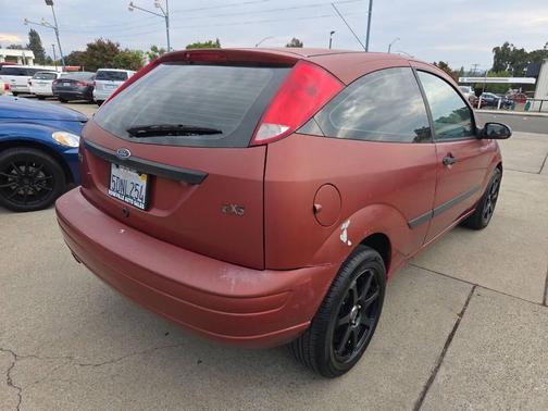 2003 Ford Focus ZX3