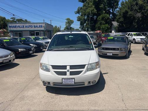 Stone White Clearcoat 2005 Dodge Caravan SXT