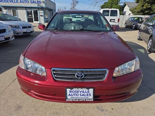 2000 Toyota Camry LE