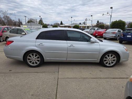 2006 Toyota Avalon Limited