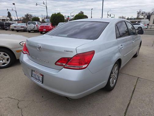 2006 Toyota Avalon Limited