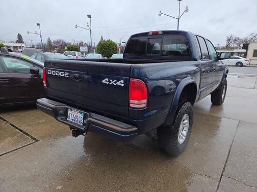 2002 Dodge Dakota Sport Quad Cab