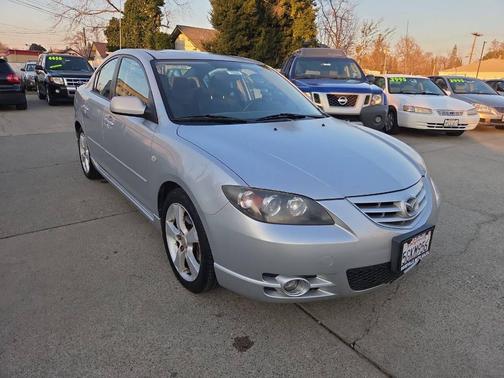 2004 Mazda Mazda3 s
