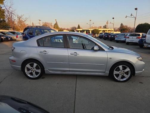 2004 Mazda Mazda3 s