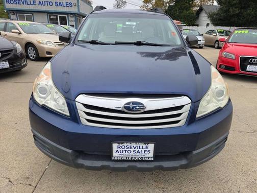 2011 Subaru Outback 2.5i