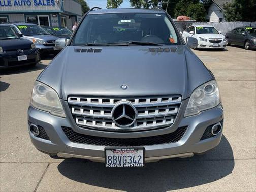 2011 Mercedes-Benz M-Class 4MATIC