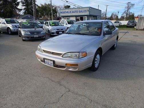 1995 Toyota Camry DX