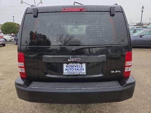 2008 Jeep Liberty Sport