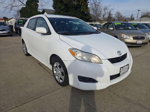 2009 Toyota Matrix S