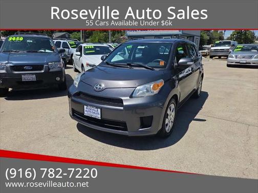 2010 Scion xD Base 4dr Hatchback 4A