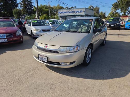 2004 Saturn Ion 3