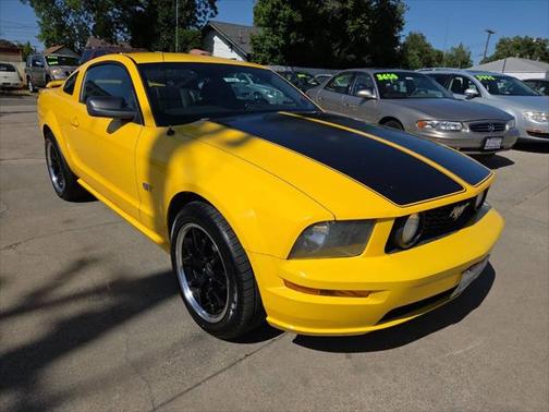 2006 Ford Mustang GT Premium