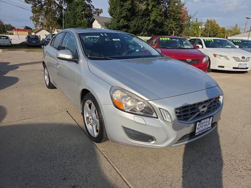 2012 Volvo S60 T5