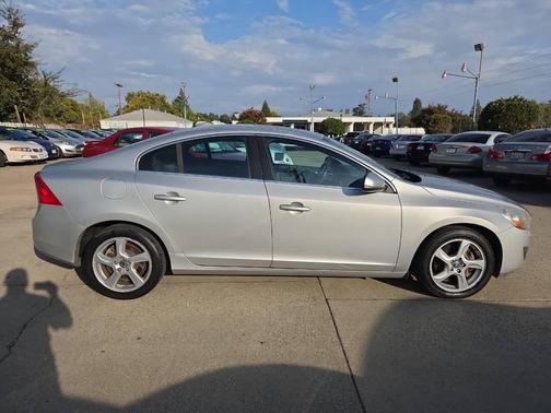 2012 Volvo S60 T5