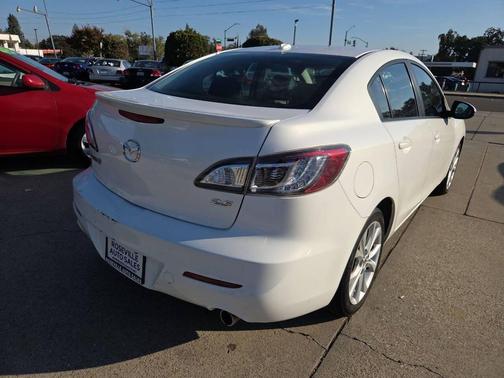 2010 Mazda Mazda3 s Grand Touring