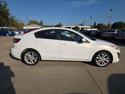 2010 Mazda Mazda3 s Grand Touring