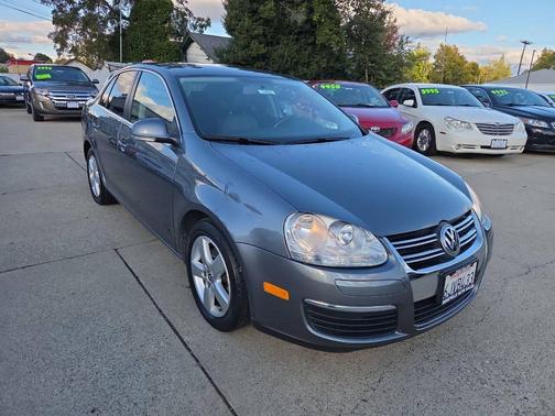 2009 Volkswagen Jetta 2.5 SE SportWagen