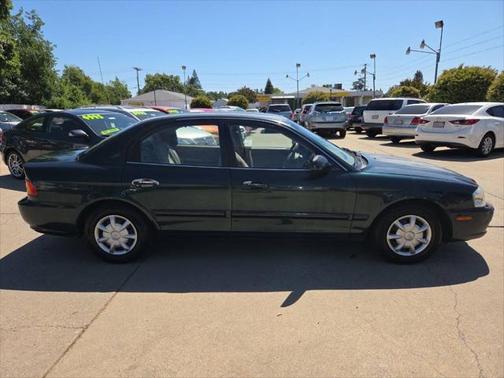 2001 Kia Optima LX