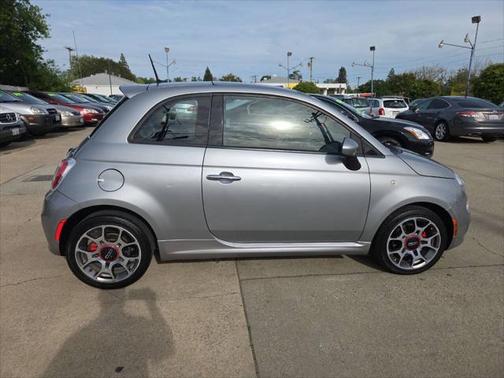 2015 FIAT 500 Sport