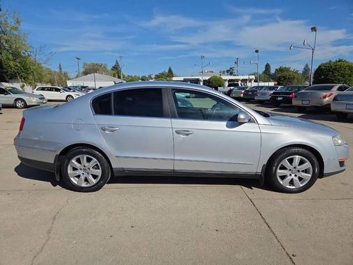 2006 Volkswagen Passat 2.0T