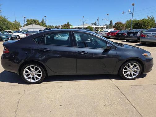 2013 Dodge Dart SXT