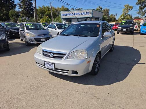 2006 Suzuki Forenza Base 4dr Sedan w/Automatic