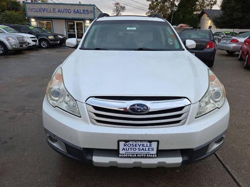 2011 Subaru Outback 3.6 R Limited